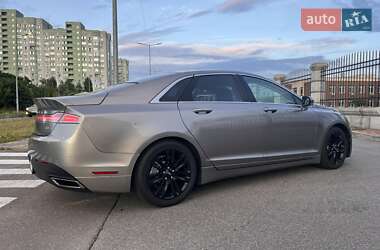 Седан Lincoln MKZ 2015 в 