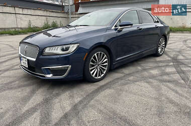 Седан Lincoln MKZ 2017 в 