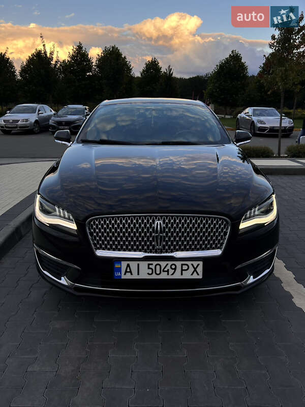 Седан Lincoln MKZ 2017 в 