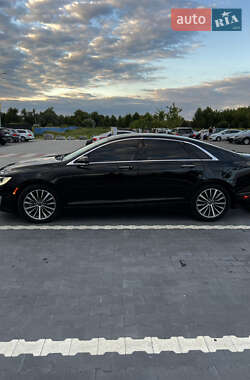 Седан Lincoln MKZ 2017 в 