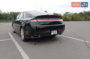 Седан Lincoln MKZ 2014 в 