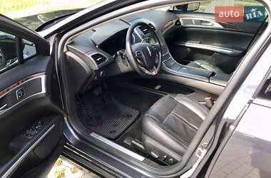 Седан Lincoln MKZ 2014 в 