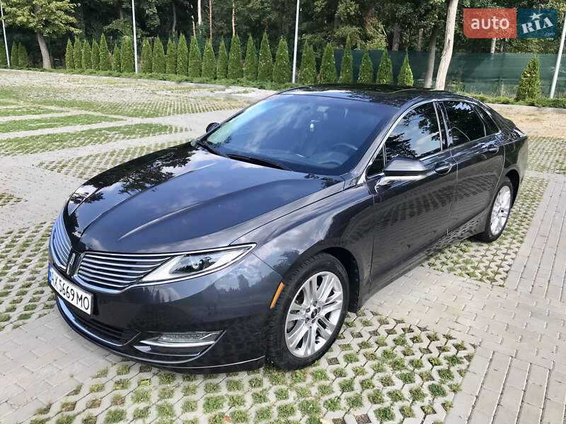 Lincoln MKZ 2014