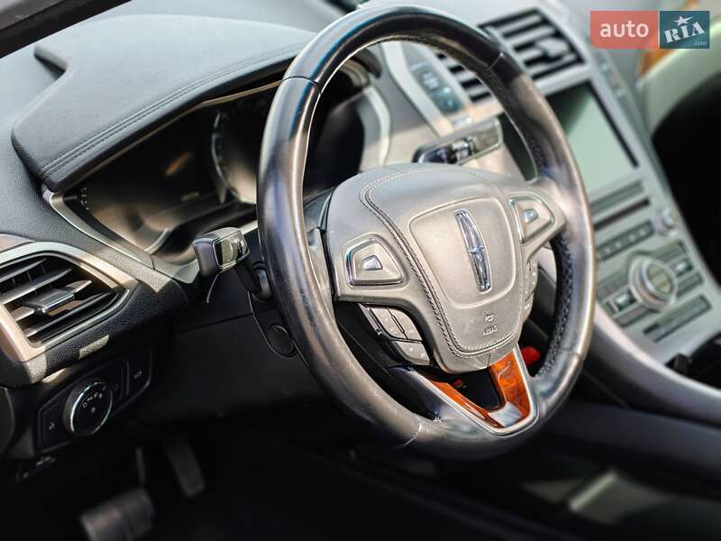 Седан Lincoln MKZ 2016 в Запорожье