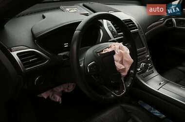 Седан Lincoln MKZ 2018 в 