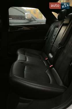 Седан Lincoln MKZ 2018 в 