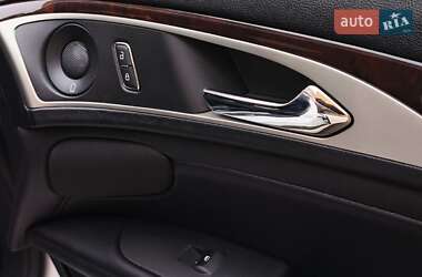 Седан Lincoln MKZ 2018 в 