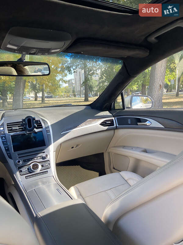 Седан Lincoln MKZ 2017 в Днепре
