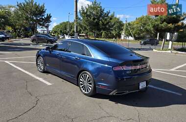 Седан Lincoln MKZ 2017 в 