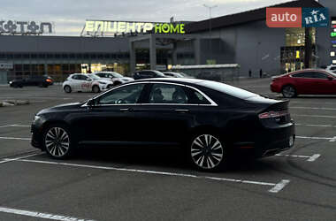 Седан Lincoln MKZ 2016 в 
