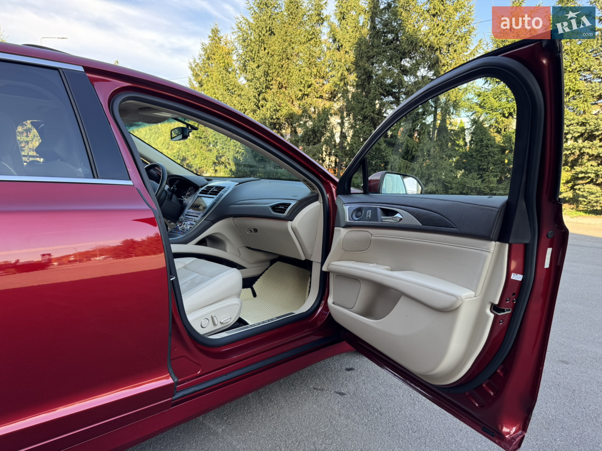 2018 Lincoln MKZ - мініатюра 32