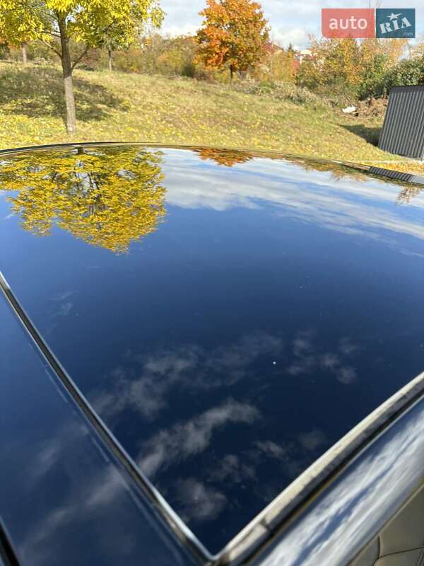 Седан Lincoln MKZ 2016 в Ужгороді