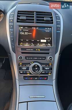 Седан Lincoln MKZ 2018 в Киеве