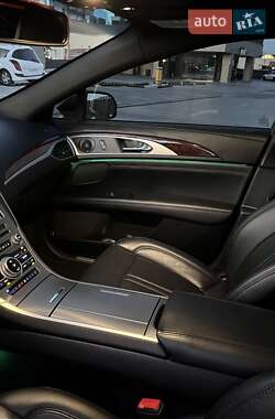 Седан Lincoln MKZ 2018 в Киеве