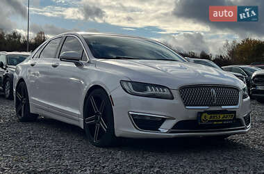 Седан Lincoln MKZ 2016 в Львові