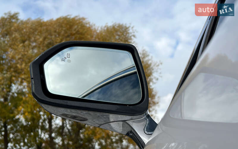 Седан Lincoln MKZ 2016 в Львові фото 20 Седан Lincoln MKZ 2016 в Львові