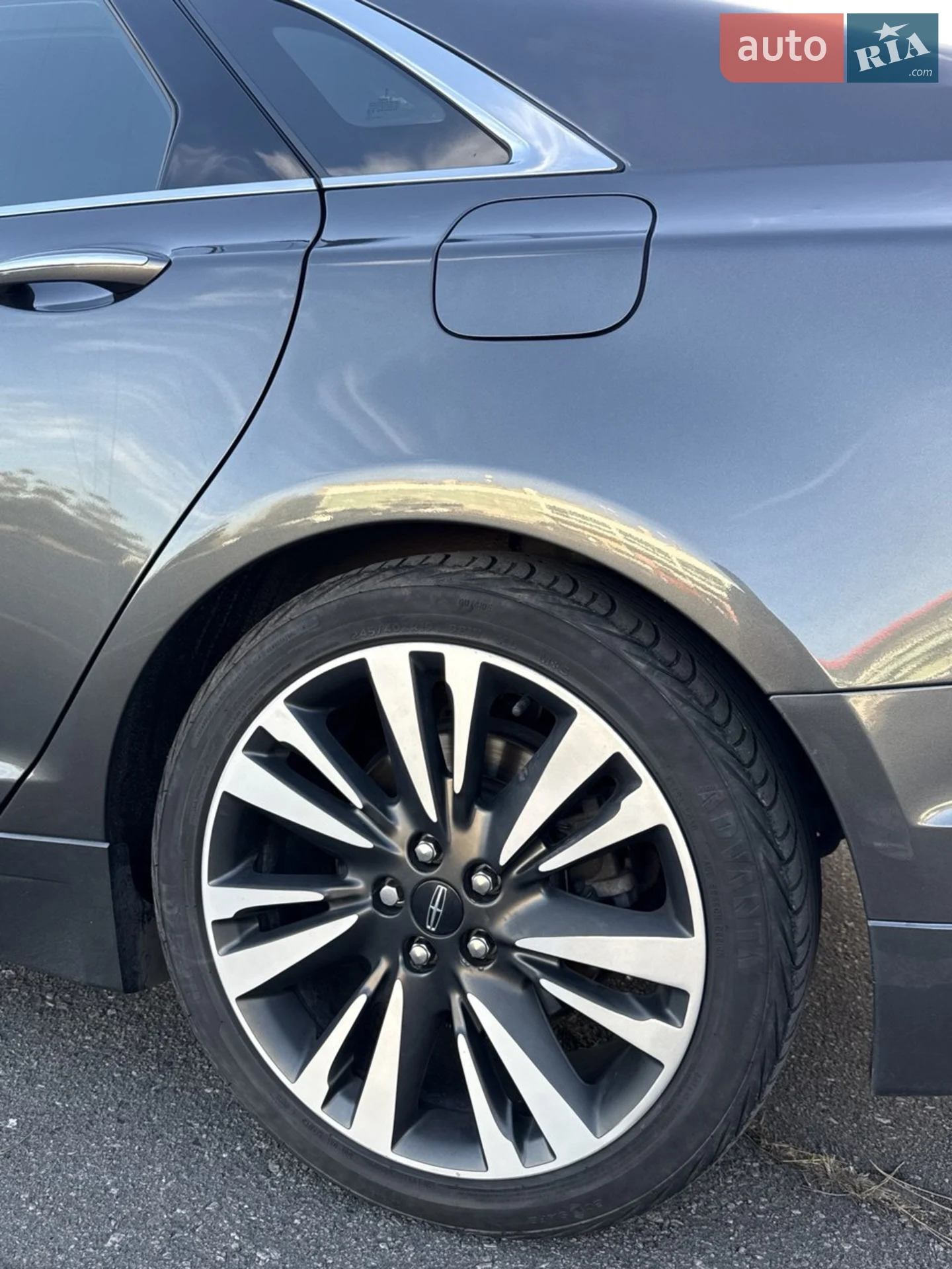2020 Lincoln MKZ - мініатюра 40