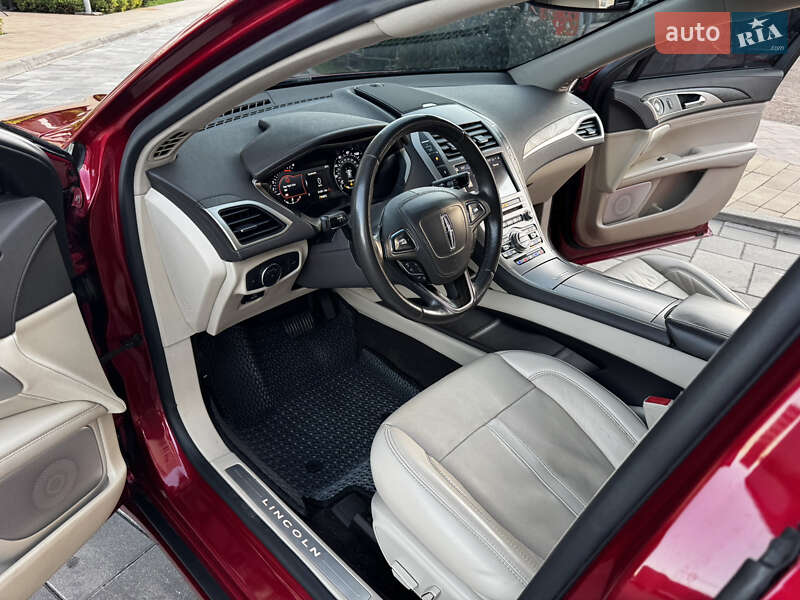 Седан Lincoln MKZ 2020 в Києві