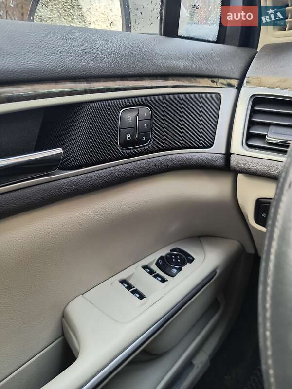 Седан Lincoln MKZ 2014 в Луцке фото 4 Седан Lincoln MKZ 2014 в Луцке