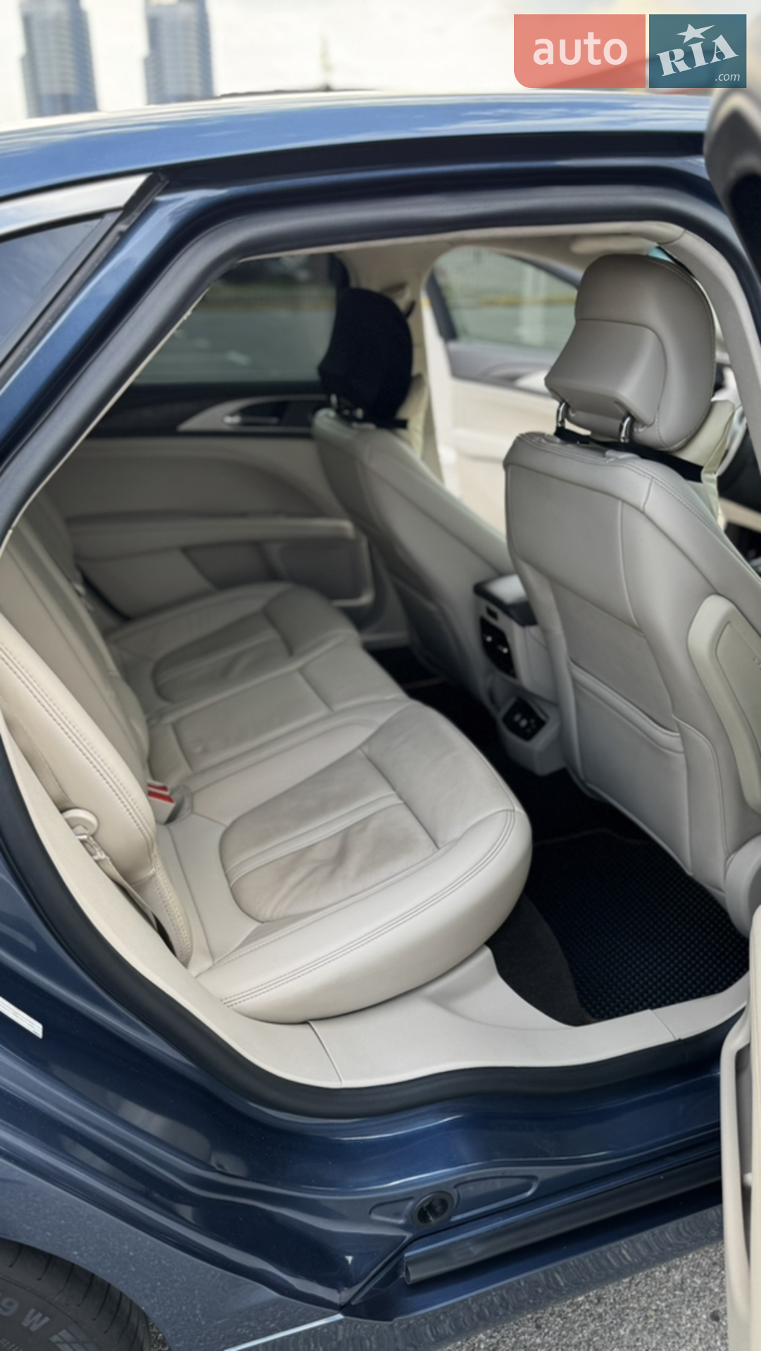 2018 Lincoln MKZ - мініатюра 26