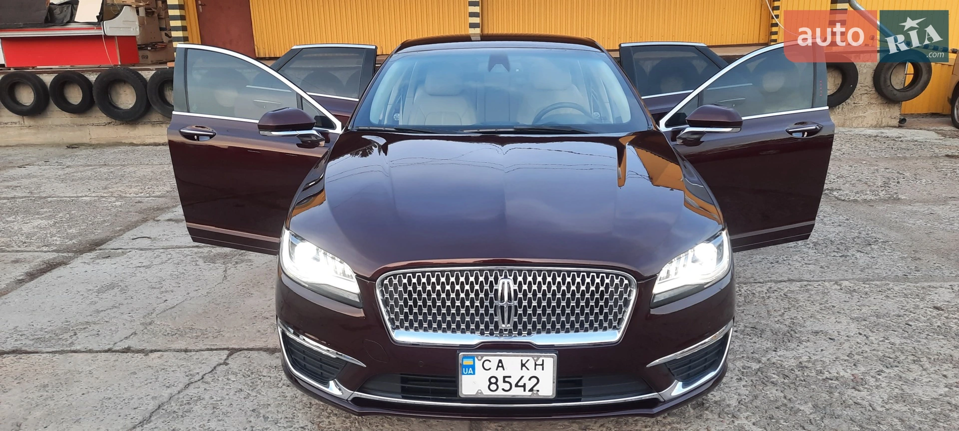 2017 Lincoln MKZ - мініатюра 17