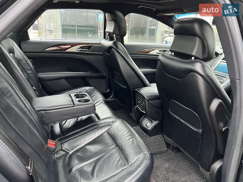 Седан Lincoln MKZ 2016 в Києві