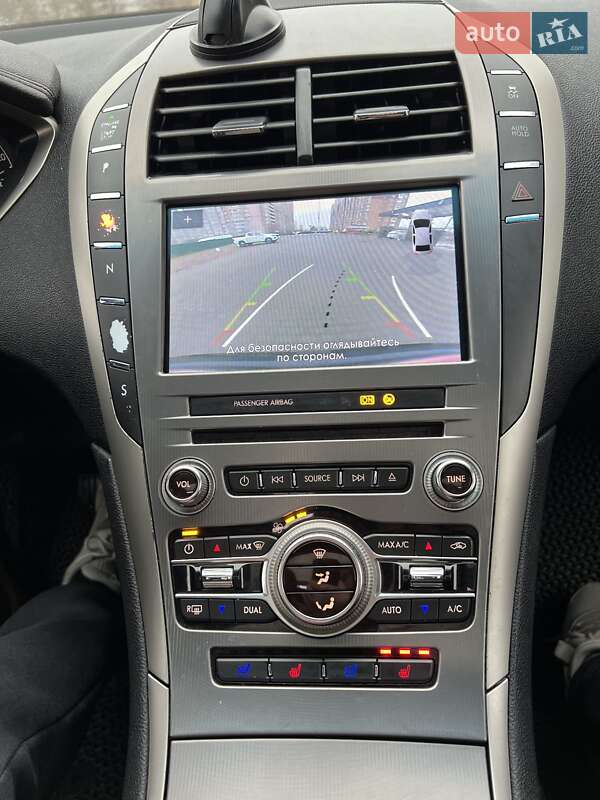 Седан Lincoln MKZ 2016 в Києві