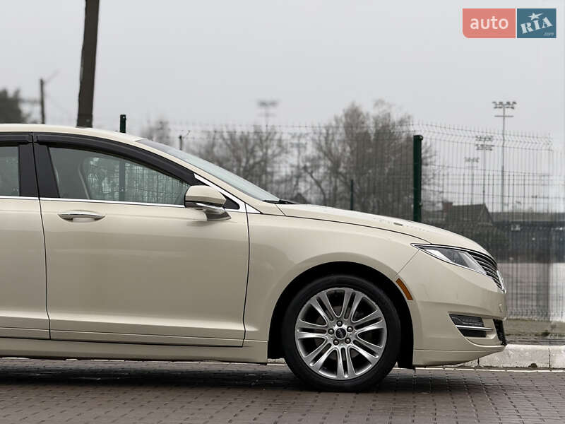 Седан Lincoln MKZ 2014 в Києві