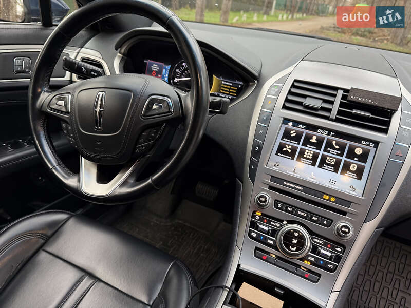 Седан Lincoln MKZ 2017 в Києві