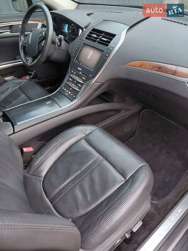 Седан Lincoln MKZ 2013 в Києві