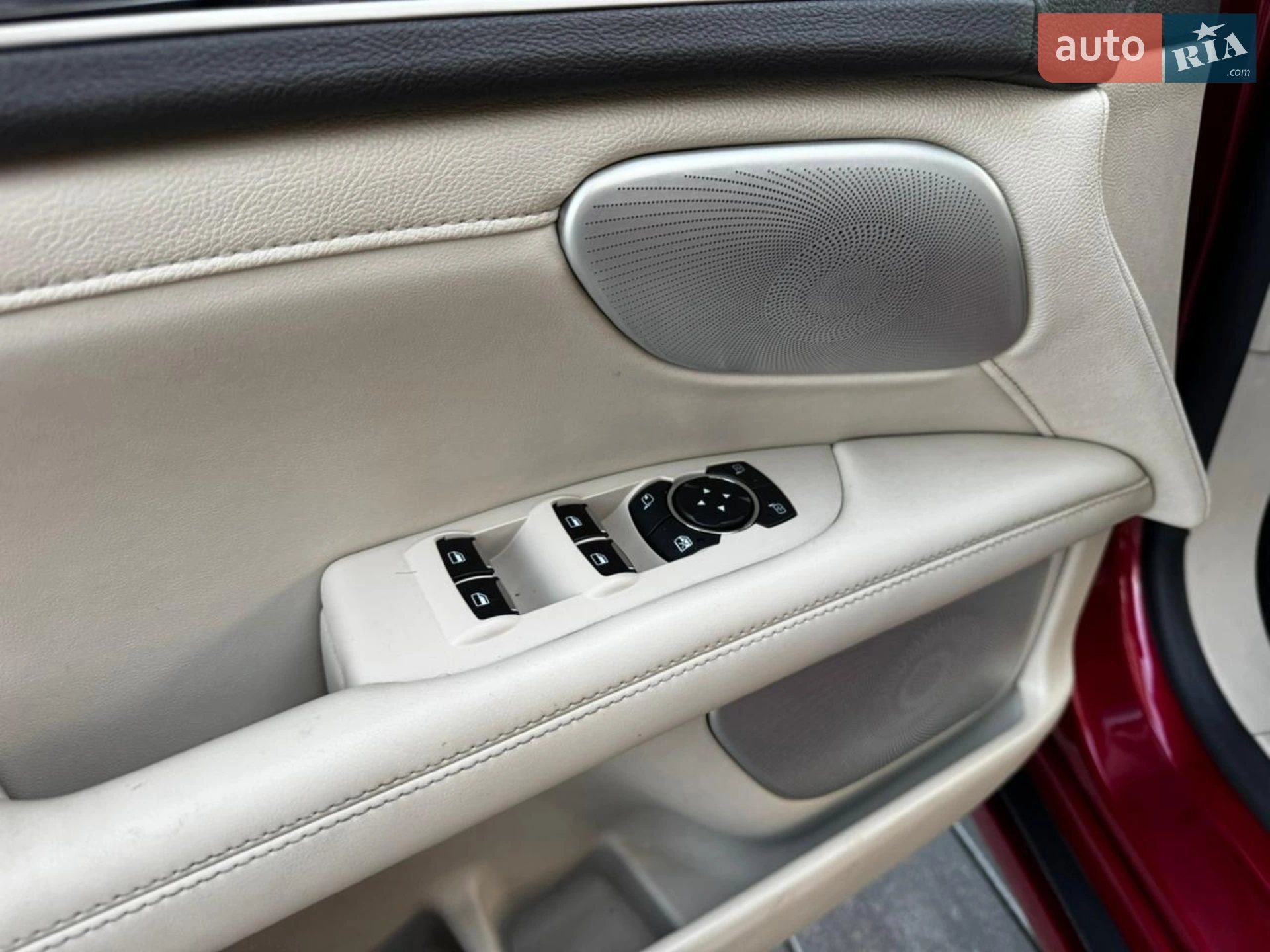 2020 Lincoln MKZ - мініатюра 18