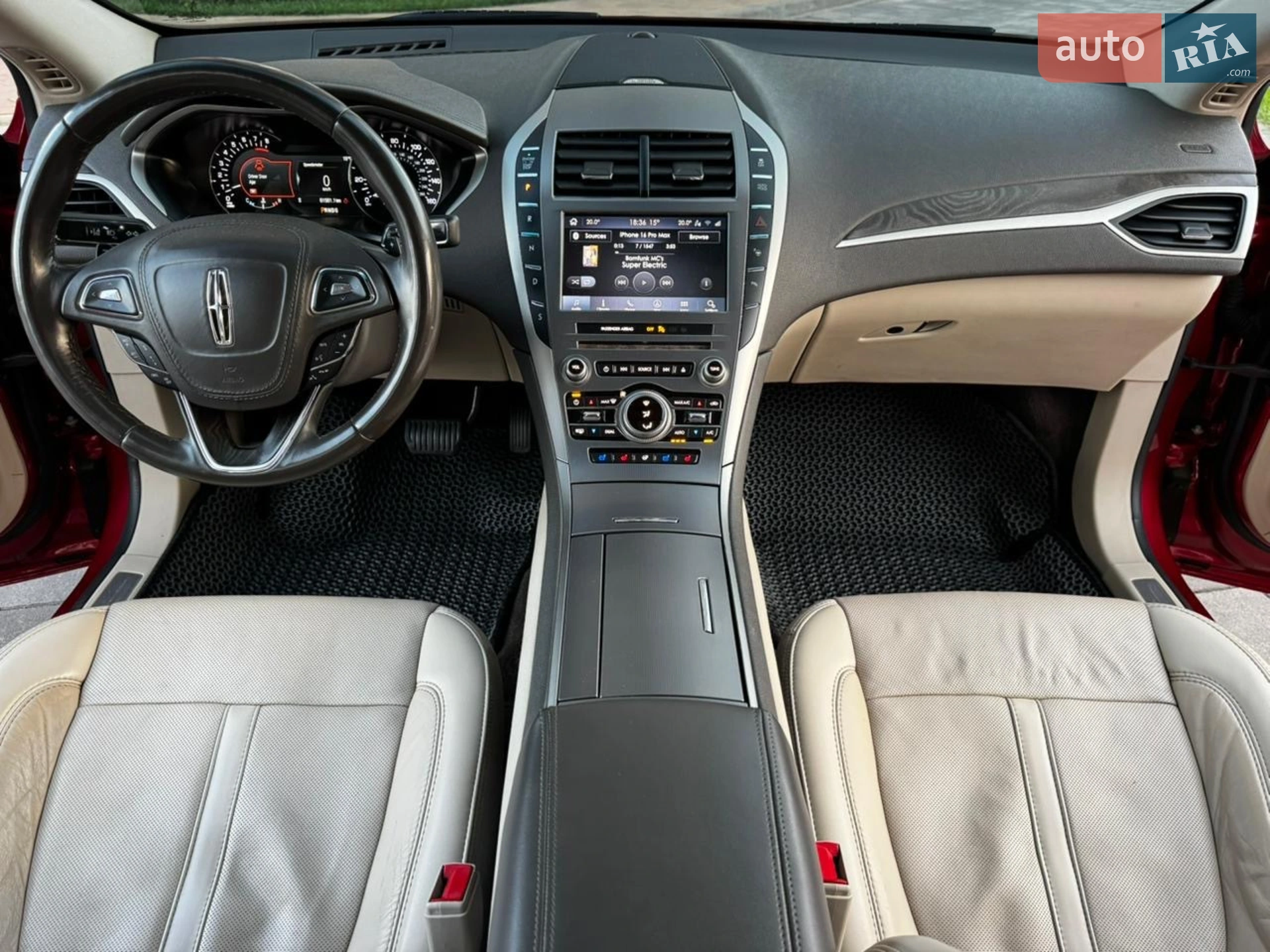 2020 Lincoln MKZ - мініатюра 28