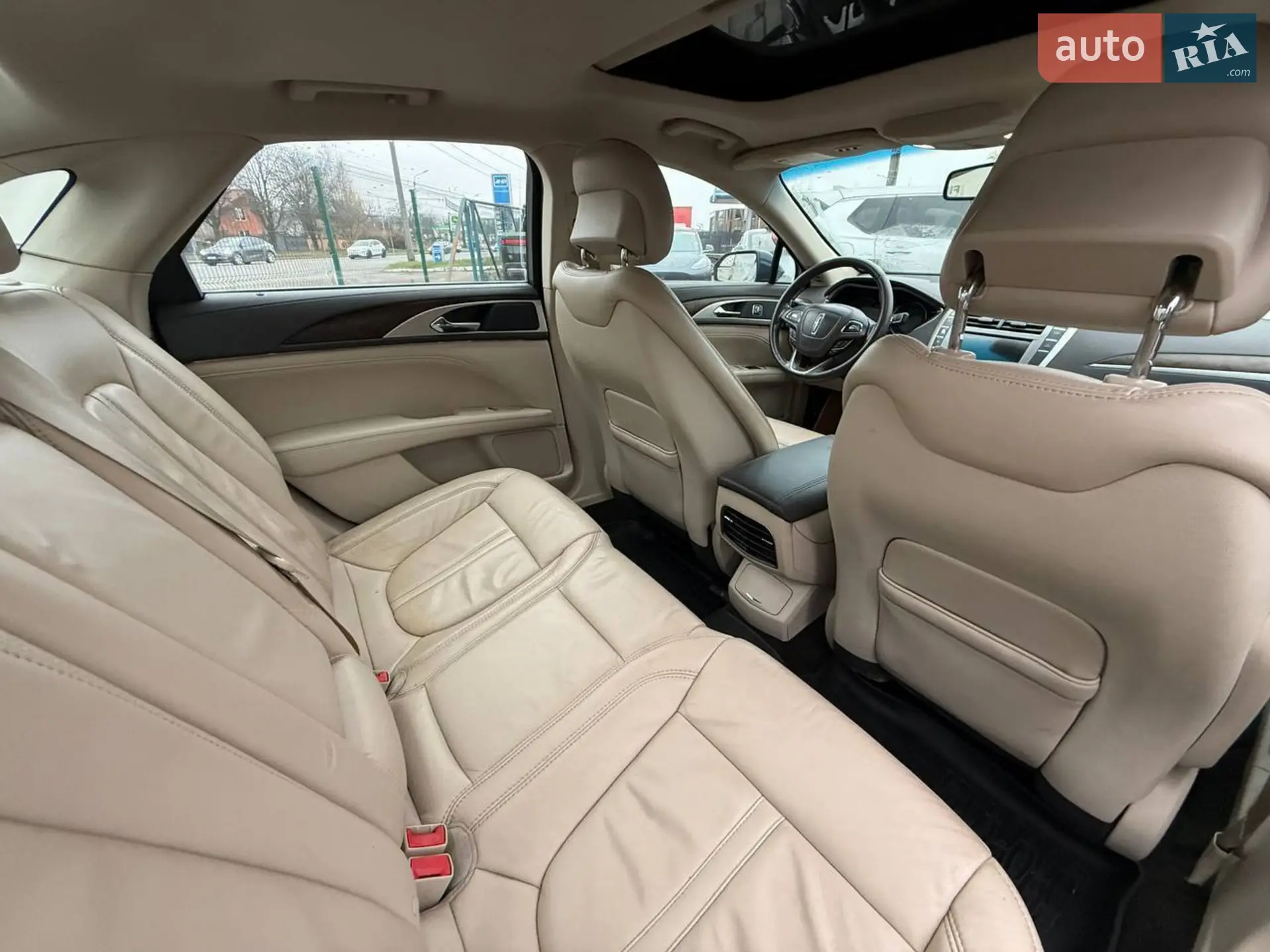 2017 Lincoln MKZ - мініатюра 14
