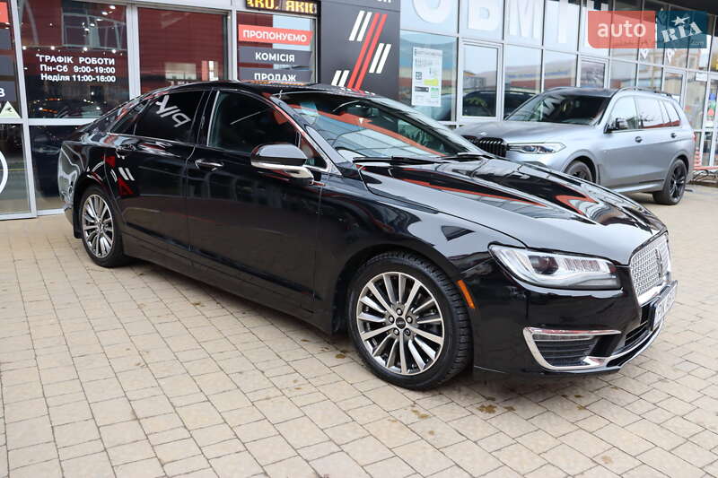 Седан Lincoln MKZ 2016 в Львові