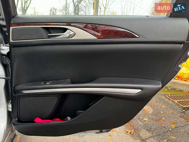 Седан Lincoln MKZ 2016 в Киеве фото 29 Седан Lincoln MKZ 2016 в Киеве