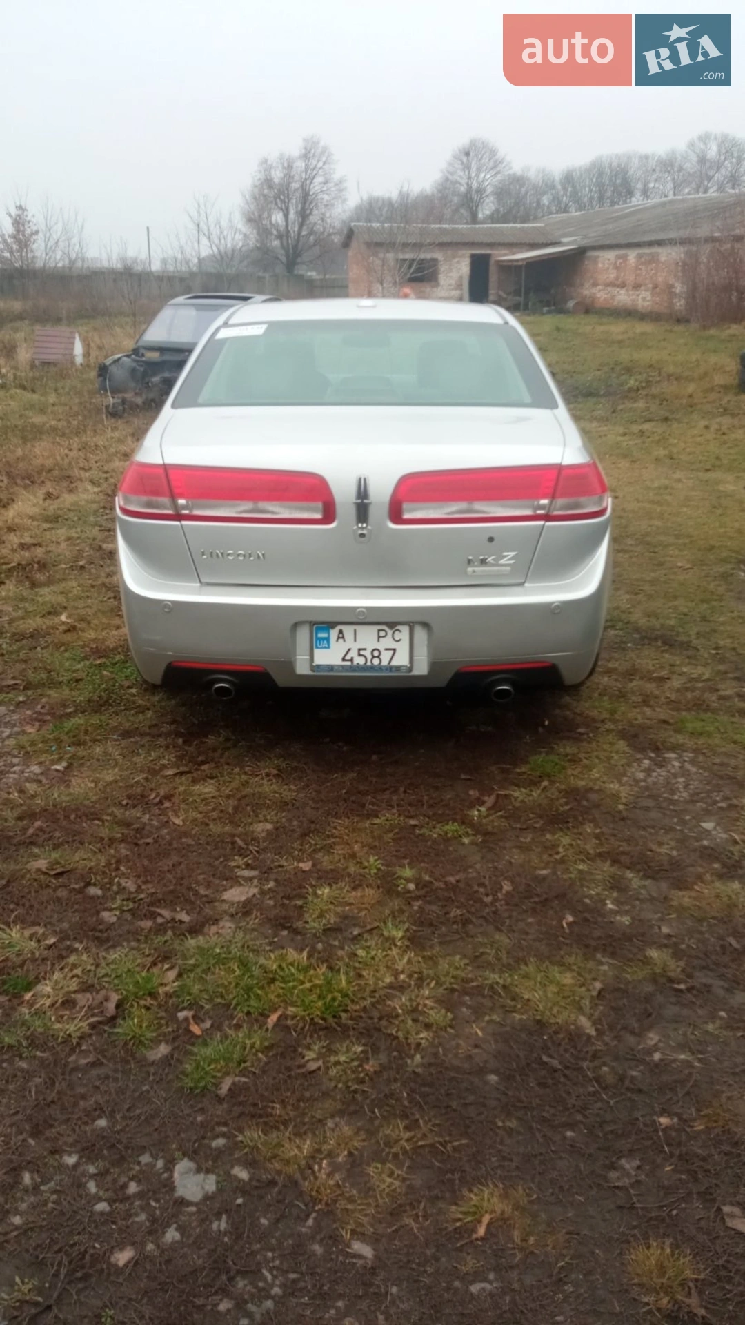 2011 Lincoln MKZ - мініатюра 2