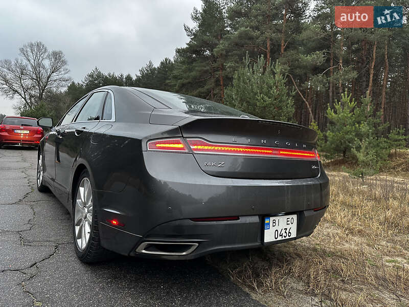 Седан Lincoln MKZ 2015 в Кременчуці