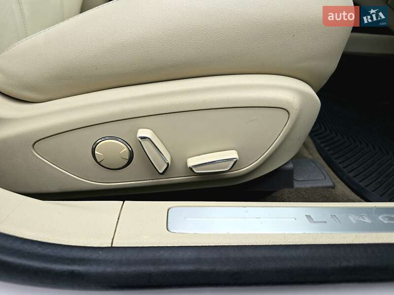 Седан Lincoln MKZ 2014 в Харкові фото 48 Седан Lincoln MKZ 2014 в Харкові