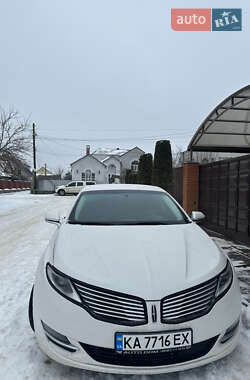 Седан Lincoln MKZ 2015 в Миргороді