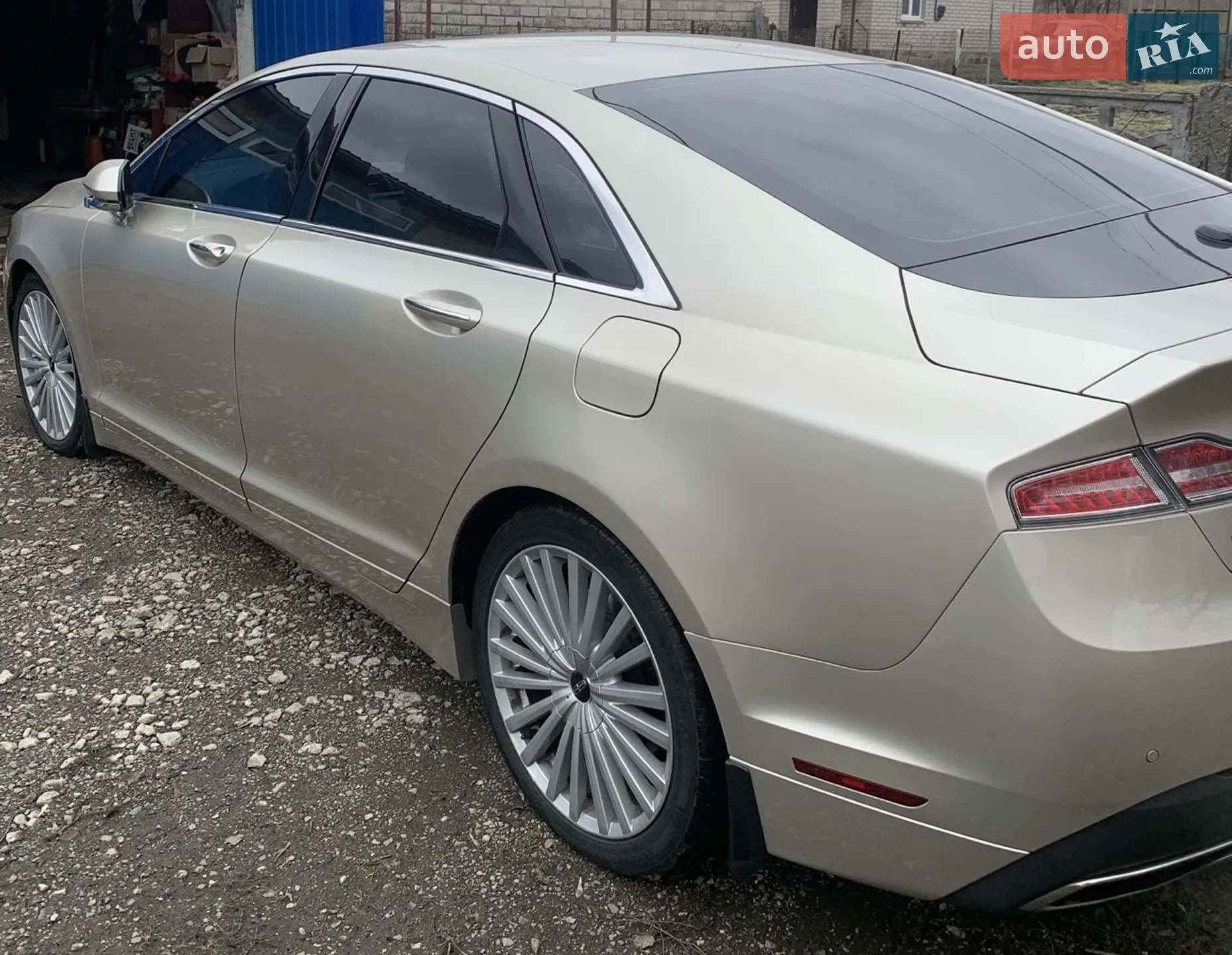 2017 Lincoln MKZ - мініатюра 12