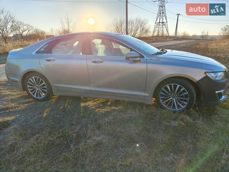 Седан Lincoln MKZ 2019 в Києві