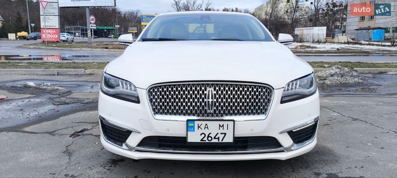Lincoln MKZ 2019