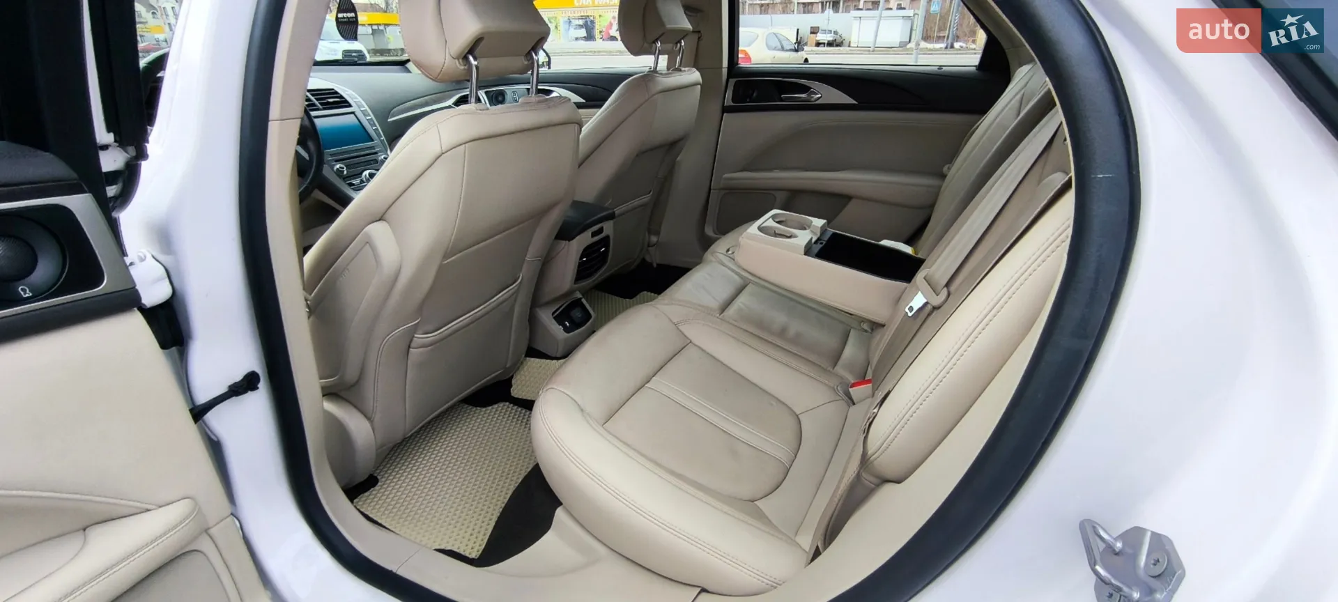 2019 Lincoln MKZ - мініатюра 13