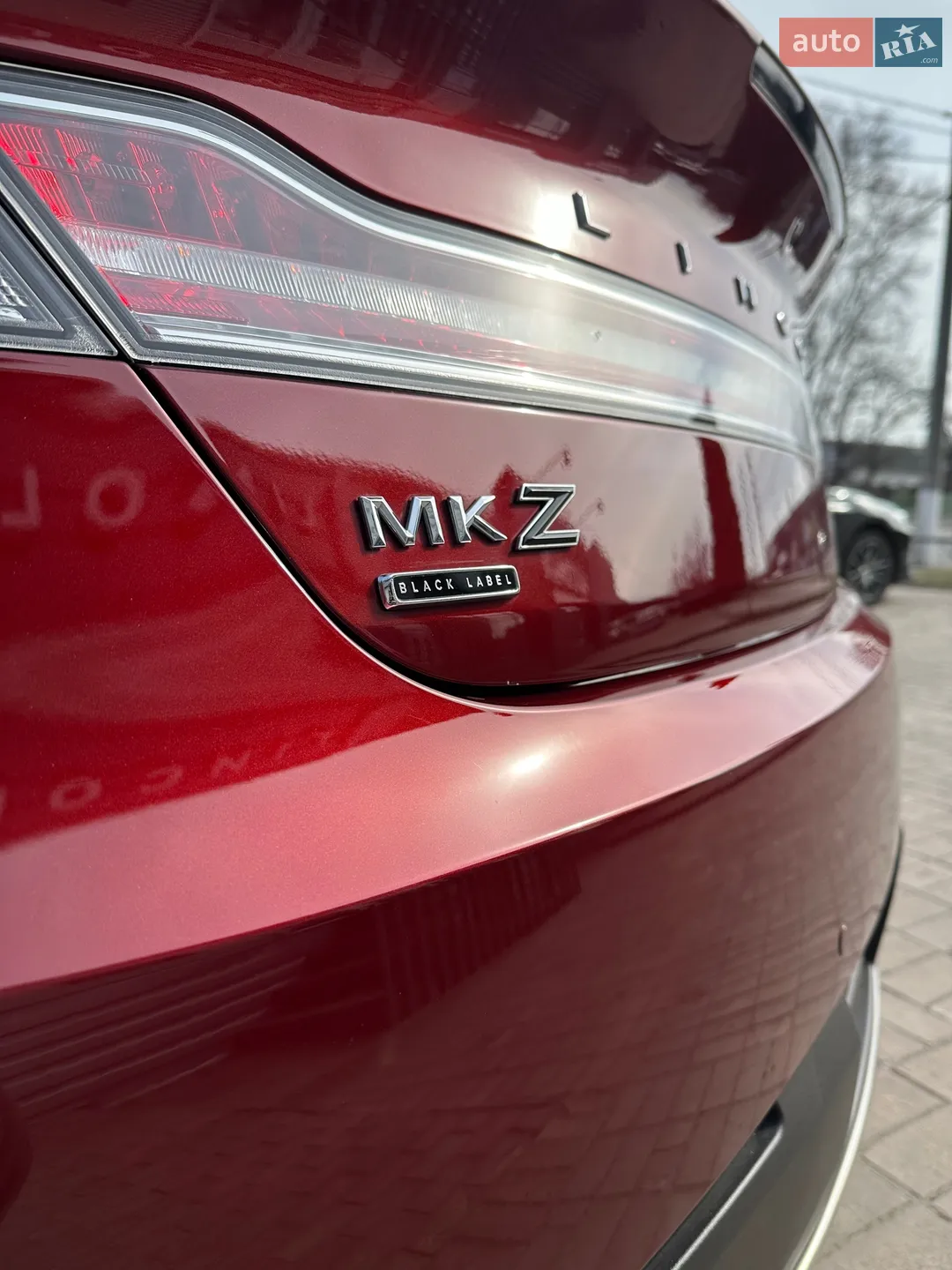 2017 Lincoln MKZ - мініатюра 16