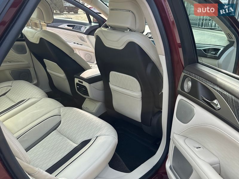 Седан Lincoln MKZ 2017 в Кропивницком