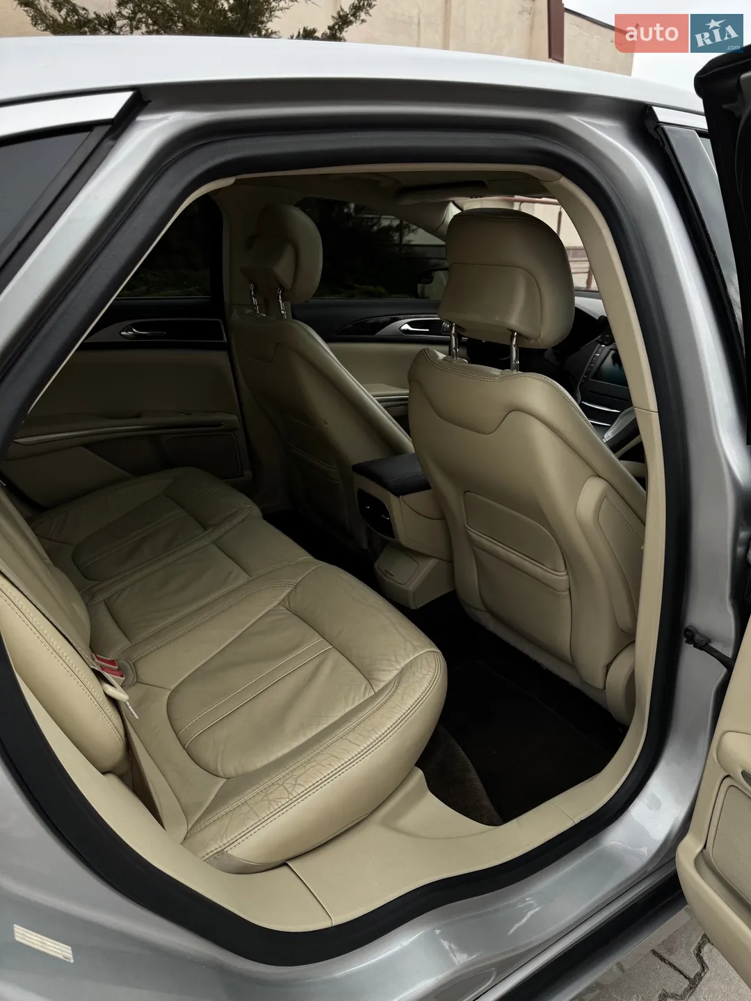2014 Lincoln MKZ - мініатюра 11