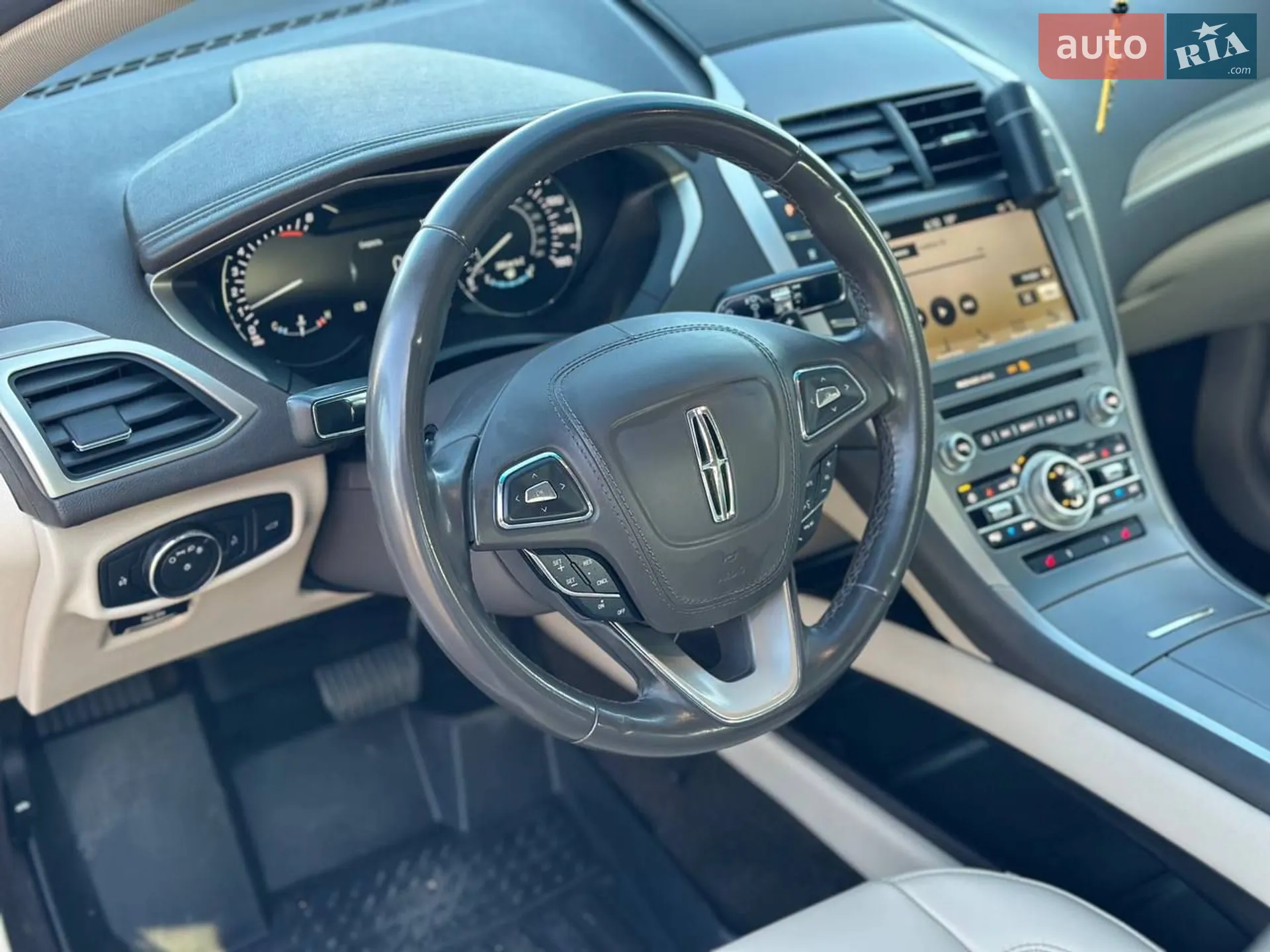 2017 Lincoln MKZ - мініатюра 7