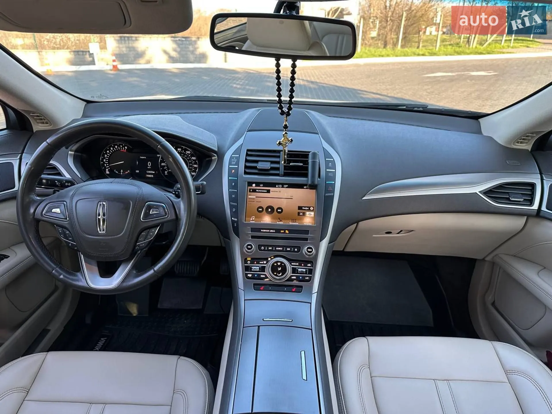 2017 Lincoln MKZ - мініатюра 12