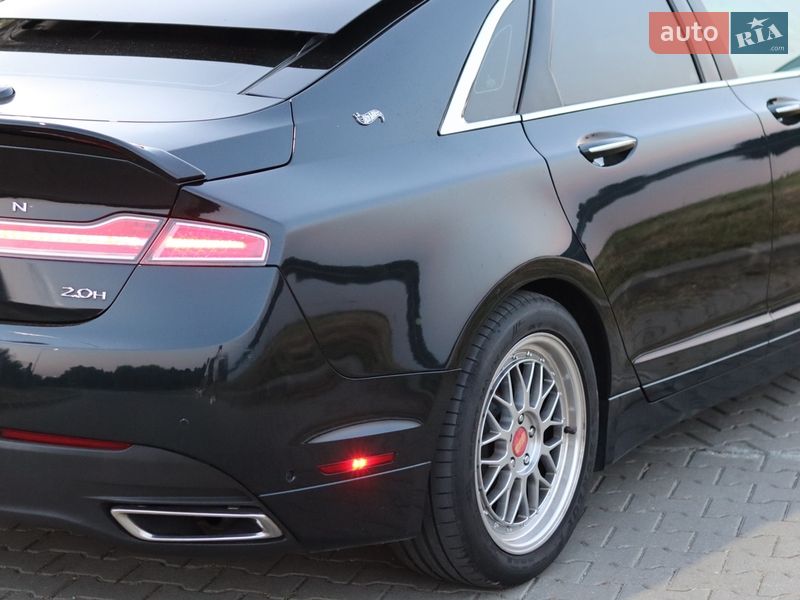 Седан Lincoln MKZ 2014 в Ізмаїлі