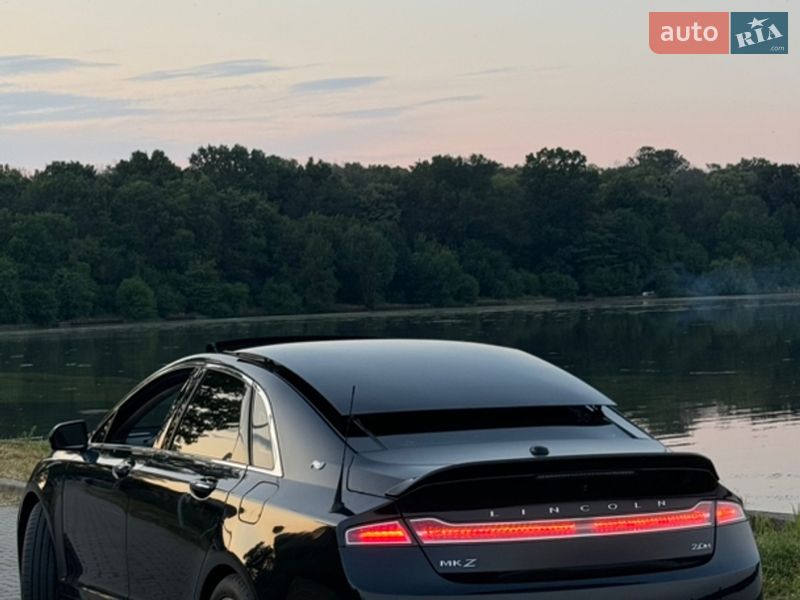 Седан Lincoln MKZ 2014 в Ізмаїлі